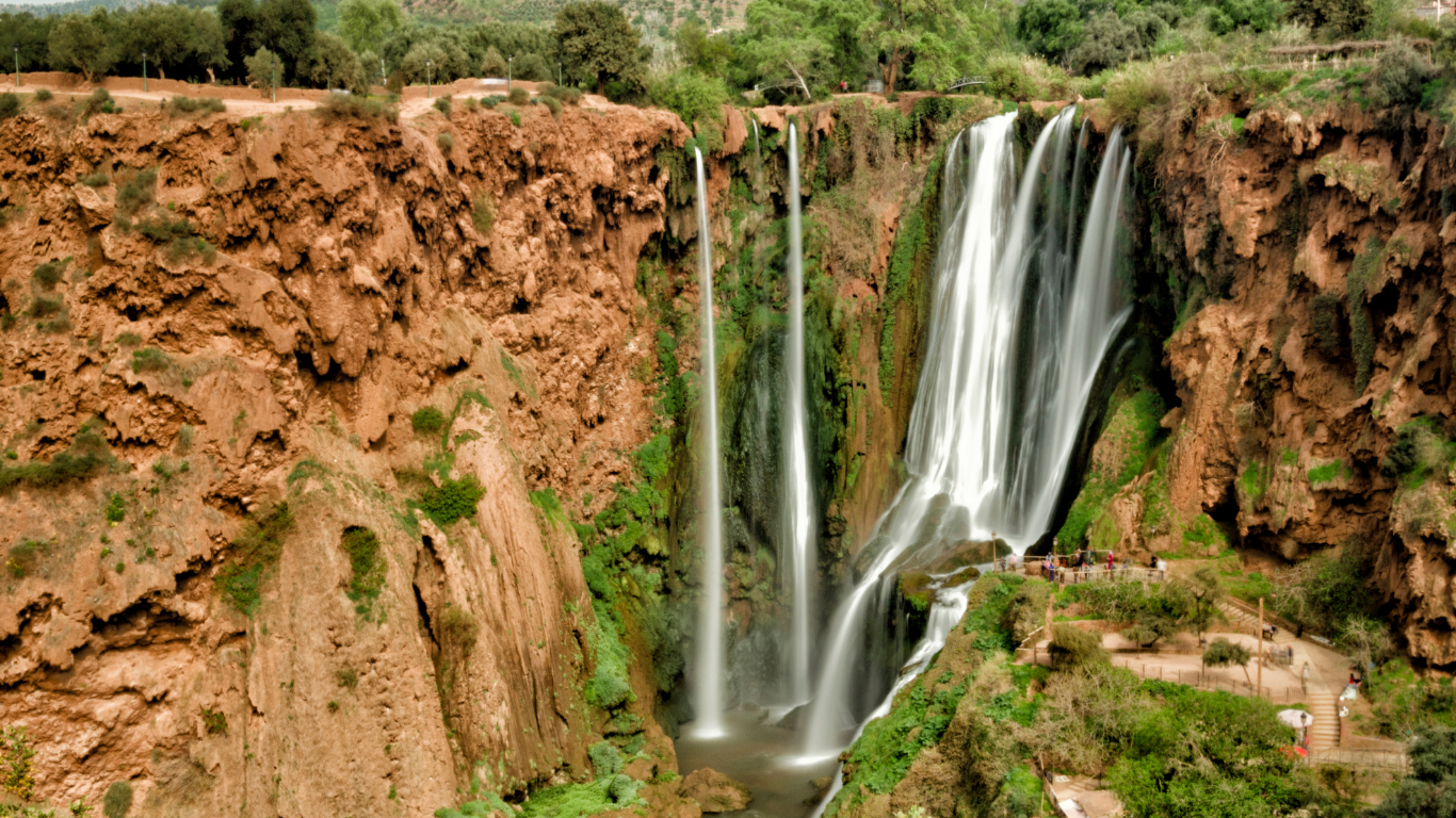 DAY TRIP TO OUZOUD WATERFALLS